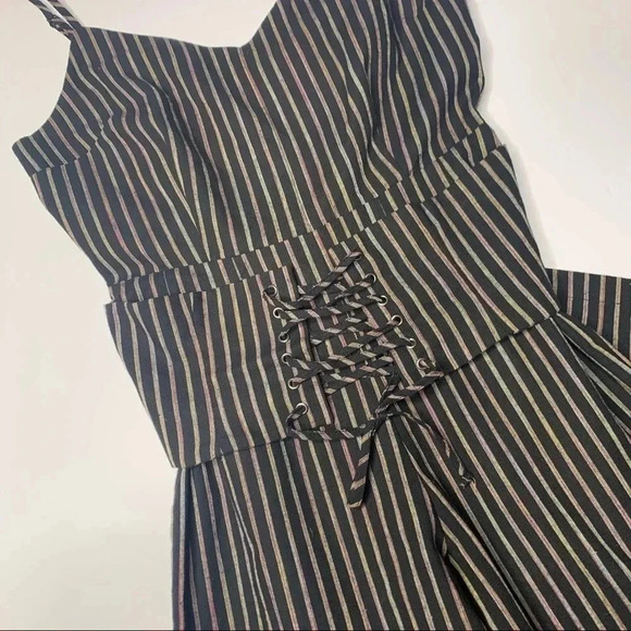 Cupcakes and Cashmere Jaiden Corset tie Jumpsuit Size 4 - Picture 4 of 9